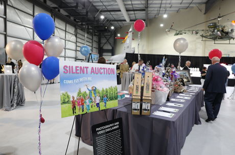 Big Hearts for Little Hearts Desert Guild's 22nd annual gala raises over $175,000 for Children's Hospital