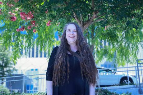 Care Beyond Medicine: Dr. Wendy De La Pena’s Journey in Pediatric Rheumatology 