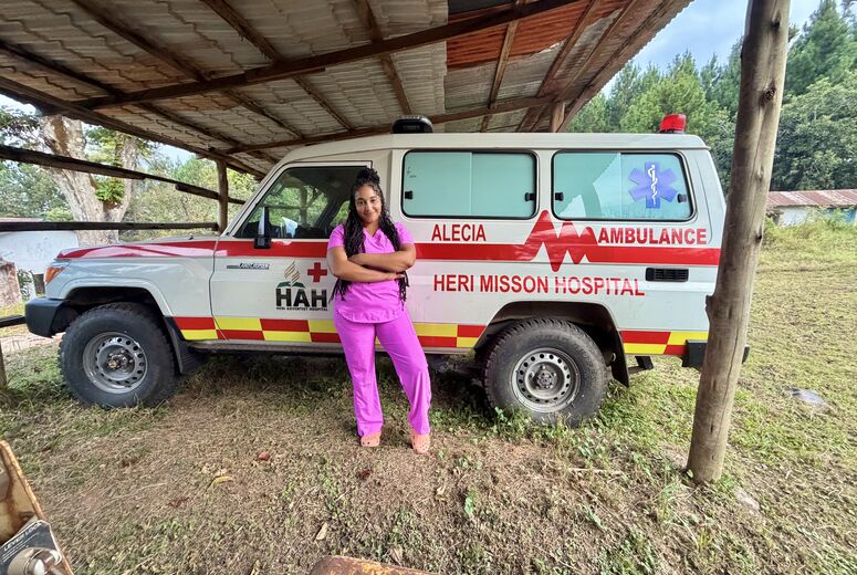 DR. GREENE DURING HER INTERNATIONAL ROTATION AT HERI MISSION HOSPITAL IN TANZANIA